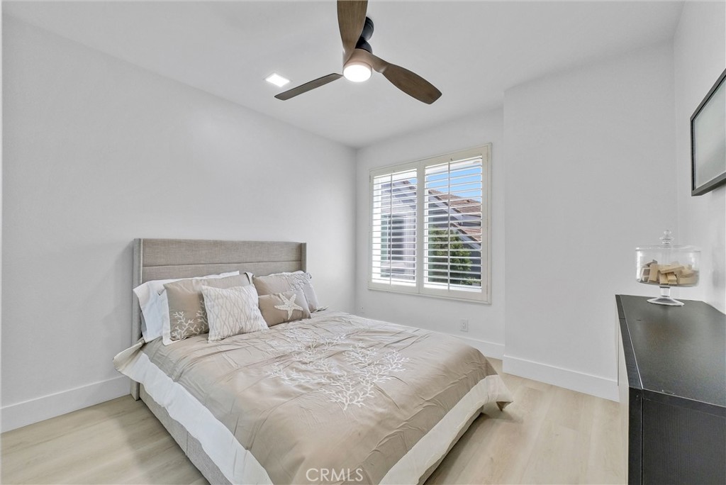 MLS #OC25267868 image #35