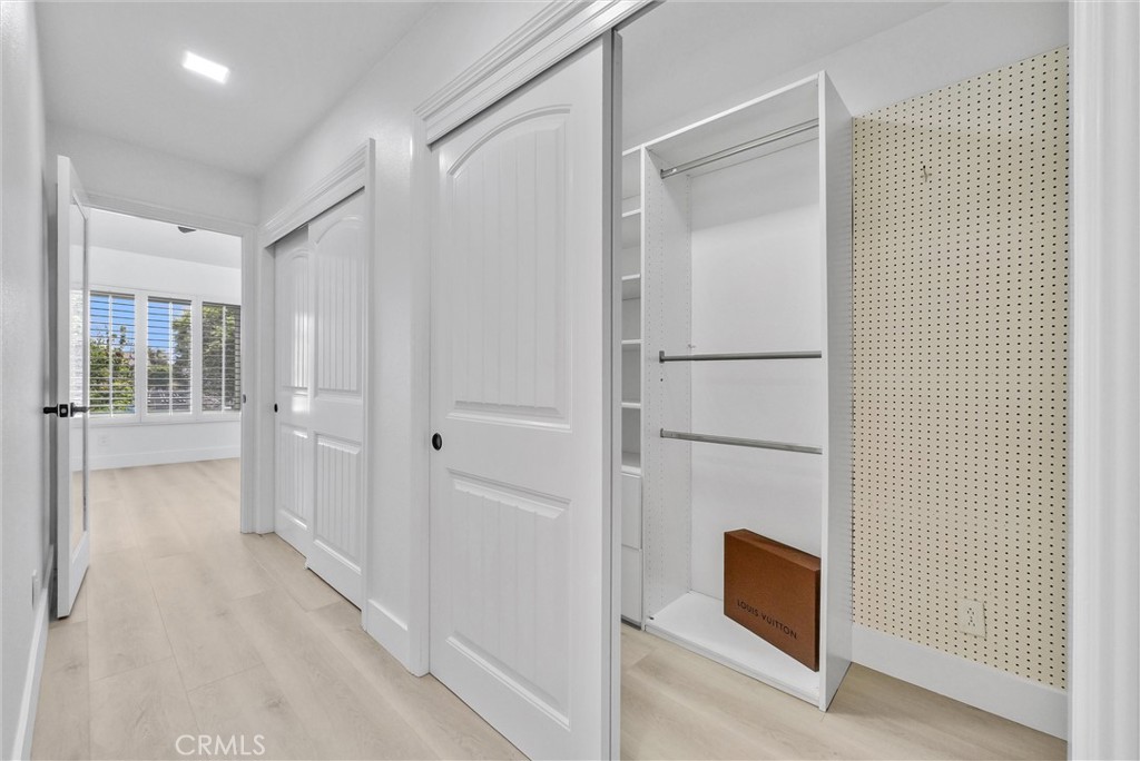 MLS #OC25267868 image #37