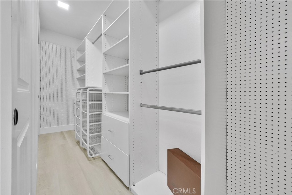 MLS #OC25267868 image #38