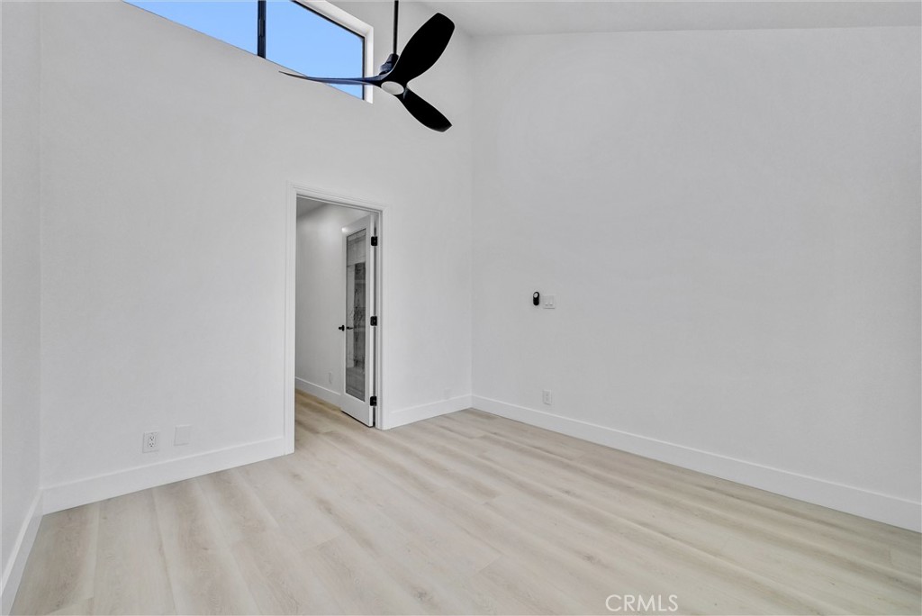 MLS #OC25267868 image #40