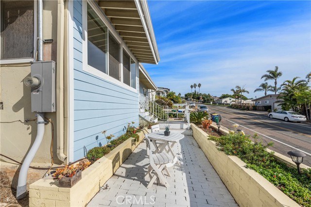 MLS #OC25267873 image #11