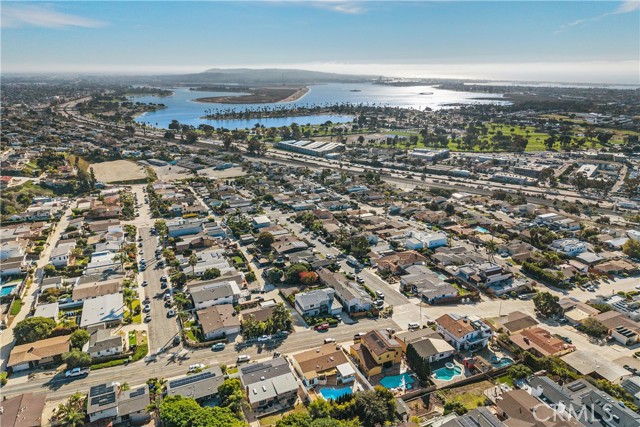 MLS #OC25267873 image #4