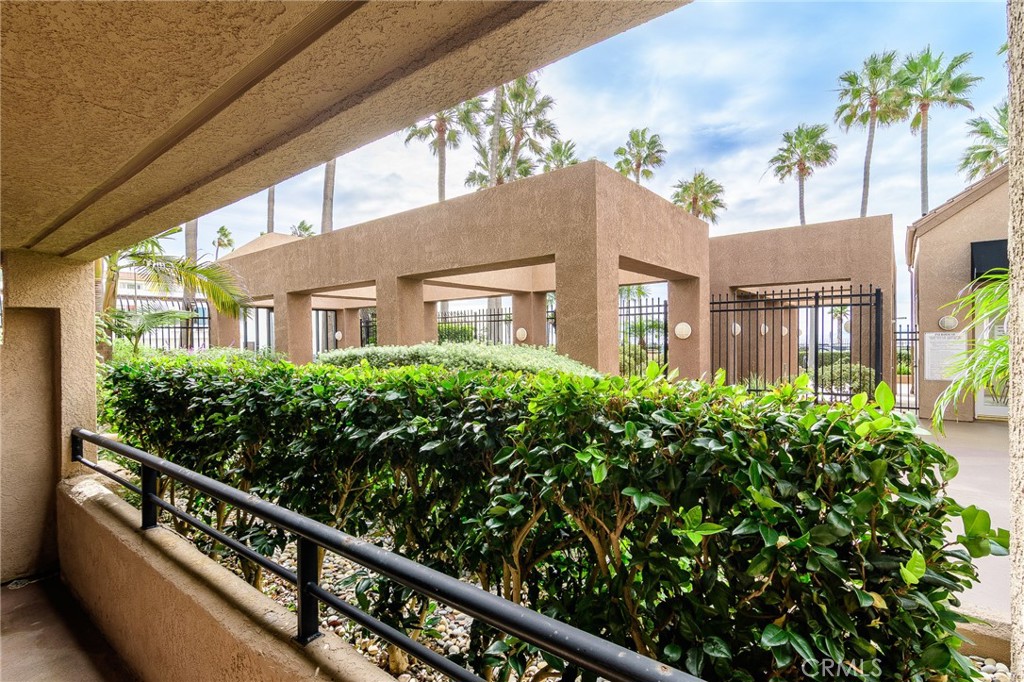 MLS #OC25267892 image #13