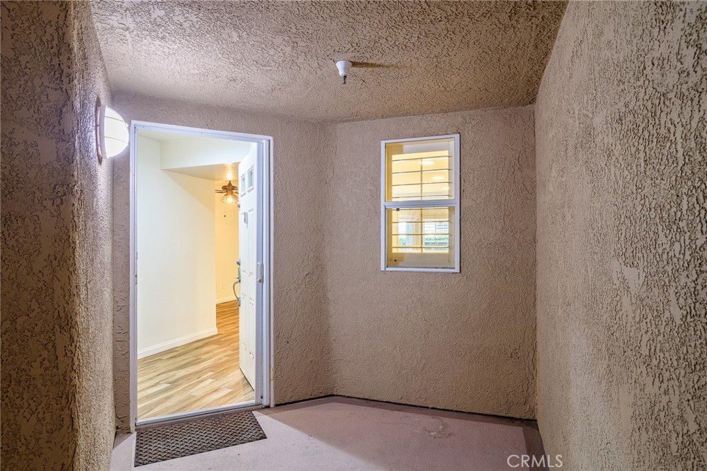 MLS #OC25267892 image #3