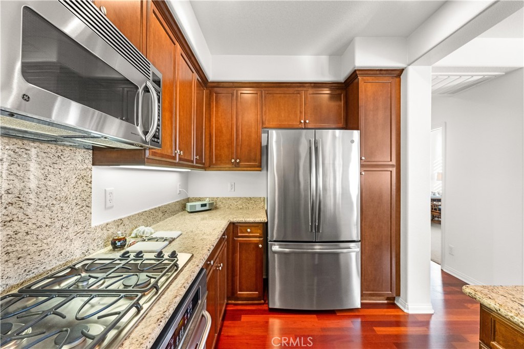 MLS #OC25267901 image #14