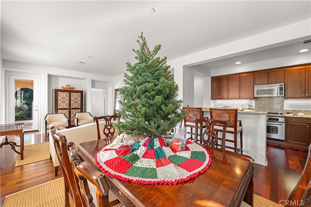 MLS #OC25267901 image #16