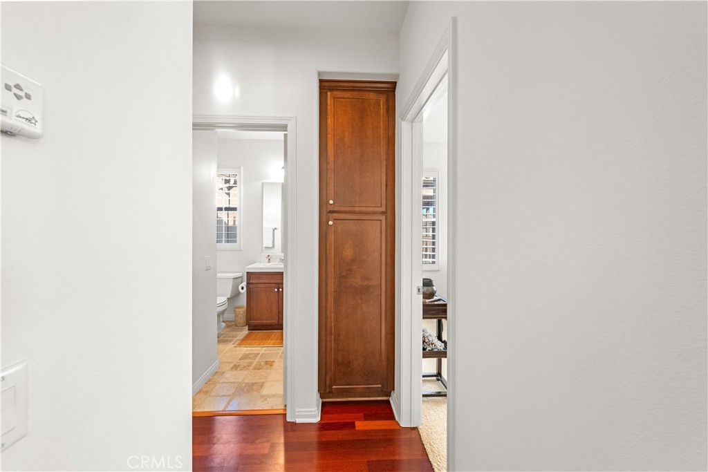 MLS #OC25267901 image #23