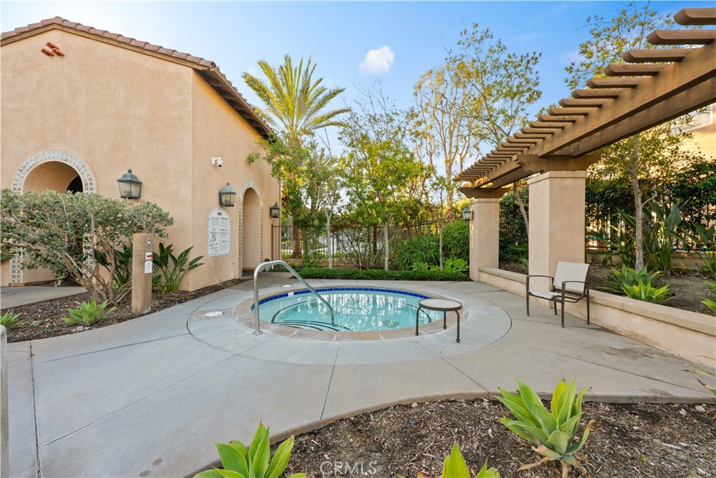 MLS #OC25267901 image #34