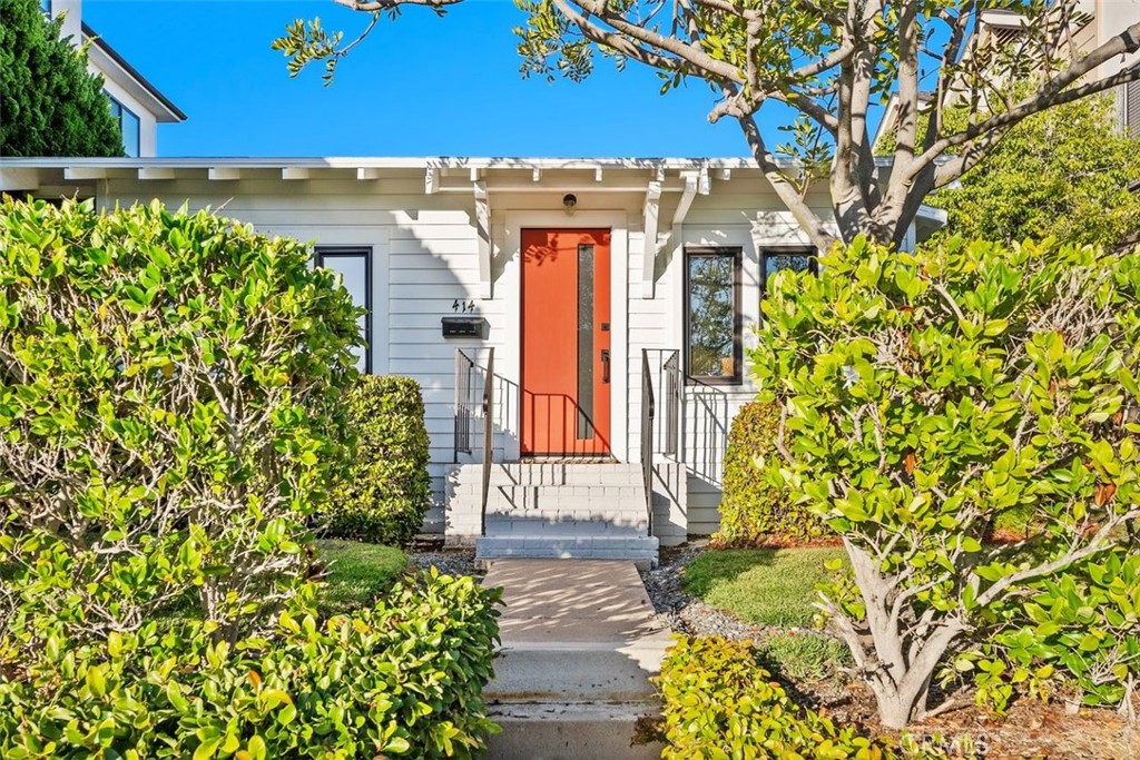 MLS #OC25267907 image #2