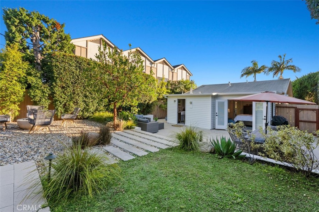 MLS #OC25267907 image #23