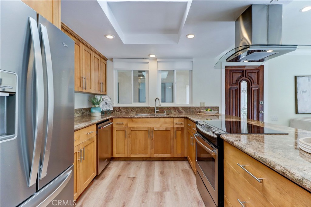 MLS #OC25267923 image #11