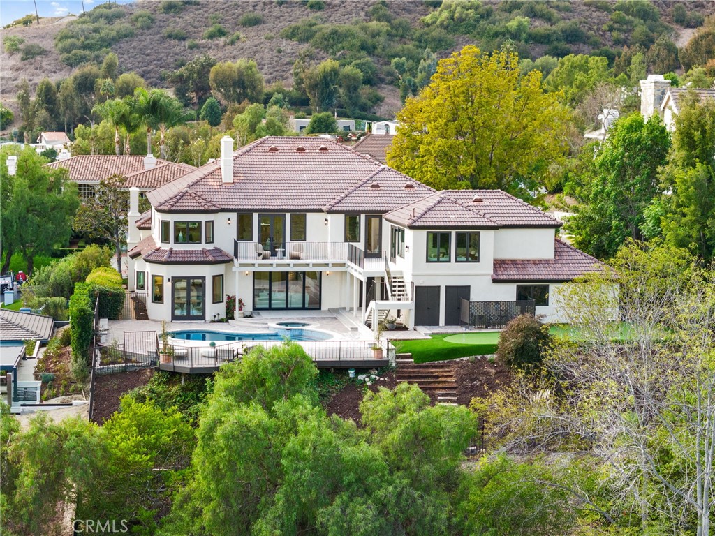 MLS #OC25267951 image #1