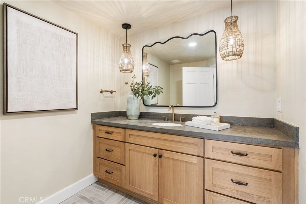 MLS #OC25267951 image #14