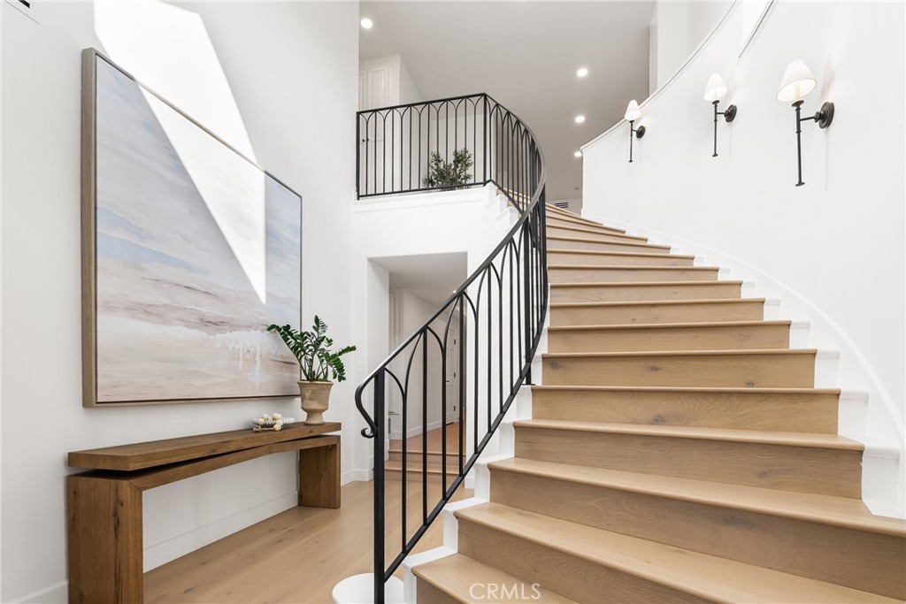 MLS #OC25267951 image #19