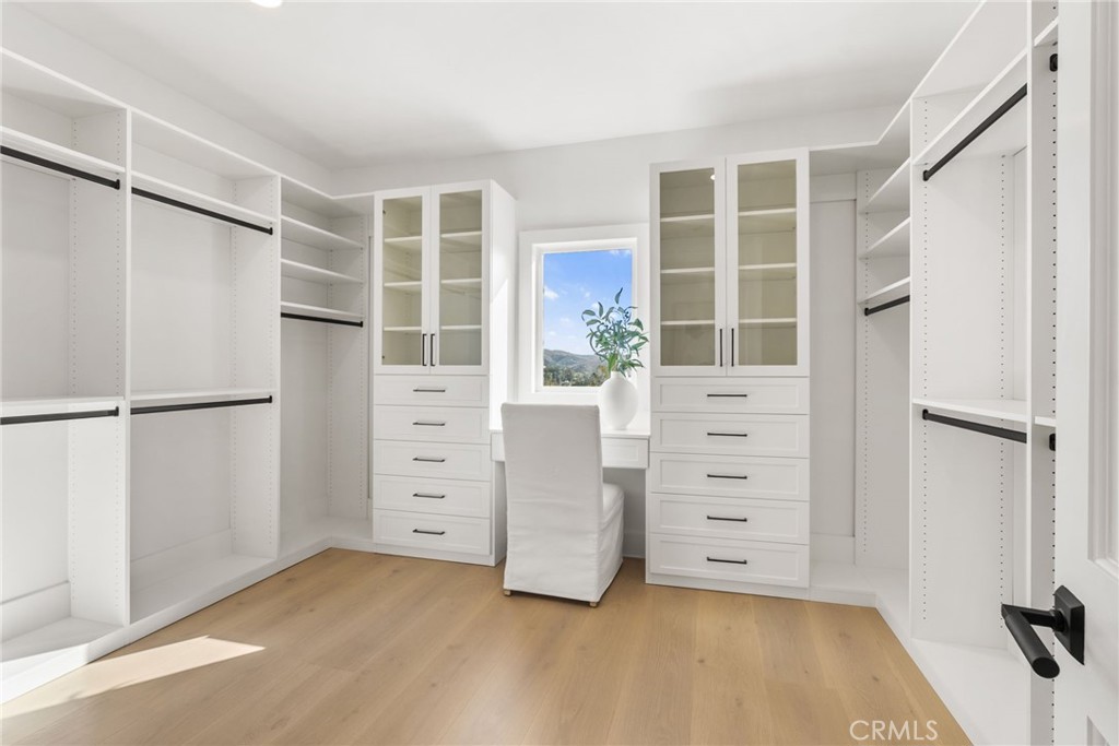 MLS #OC25267951 image #25