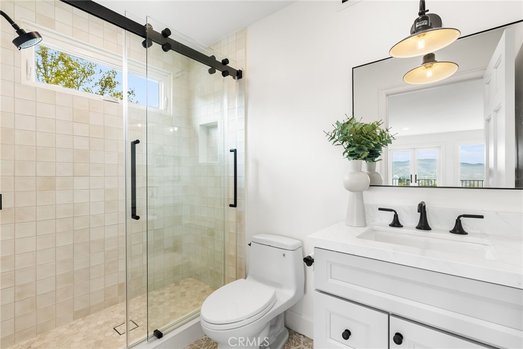 MLS #OC25267951 image #31