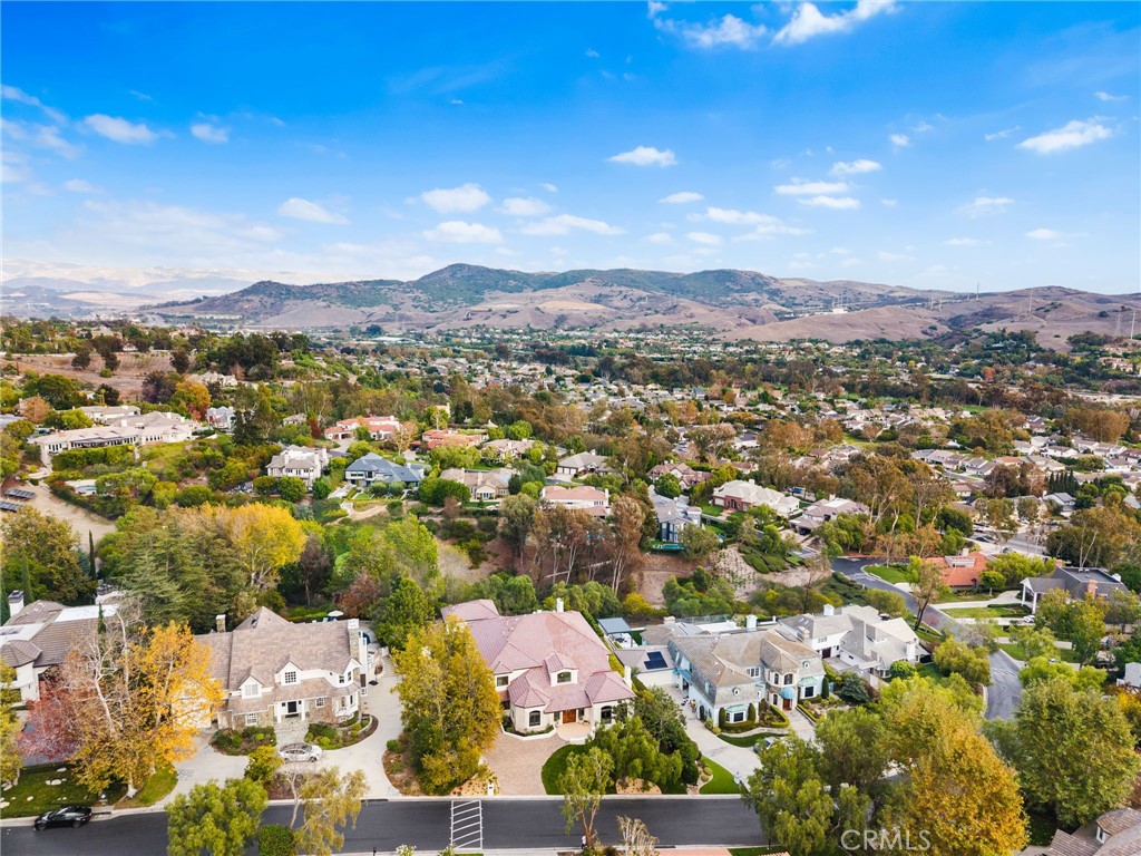 MLS #OC25267951 image #38