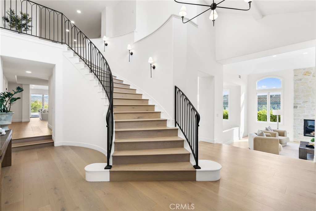 MLS #OC25267951 image #5