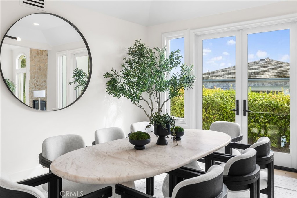 MLS #OC25267951 image #7