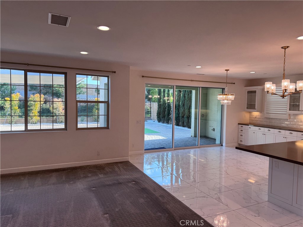 MLS #OC25267966 image #12