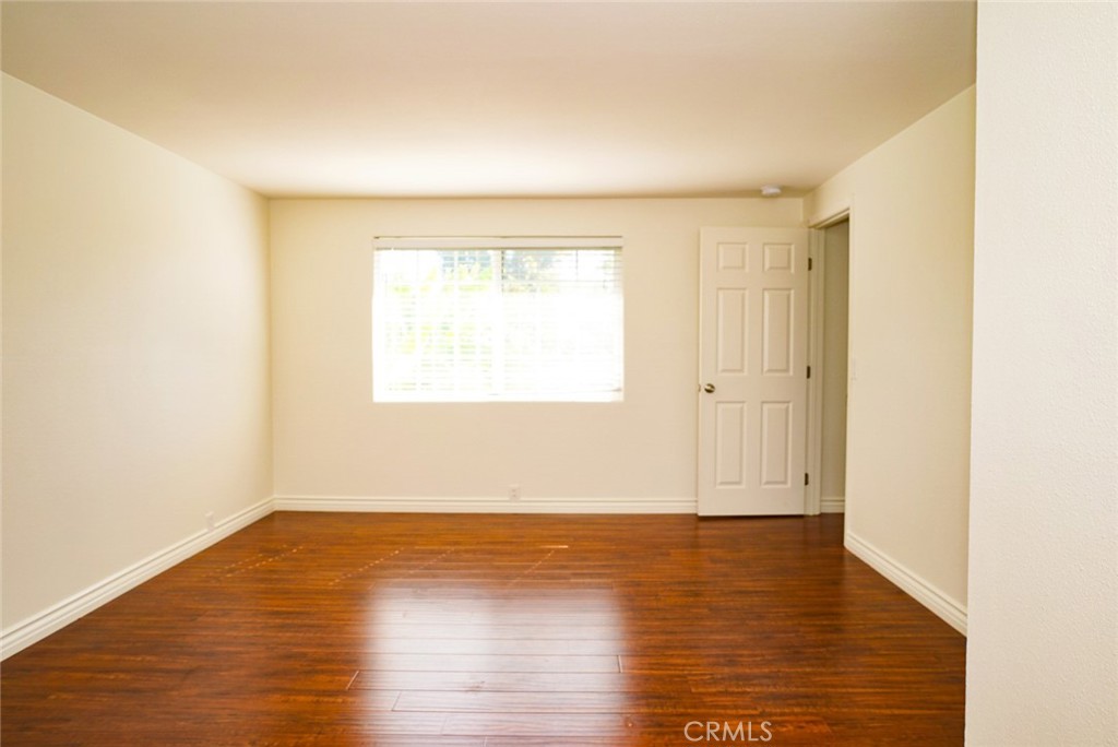 MLS #OC25267976 image #7