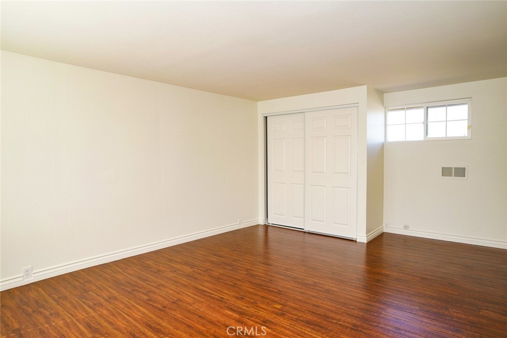 MLS #OC25267976 image #8