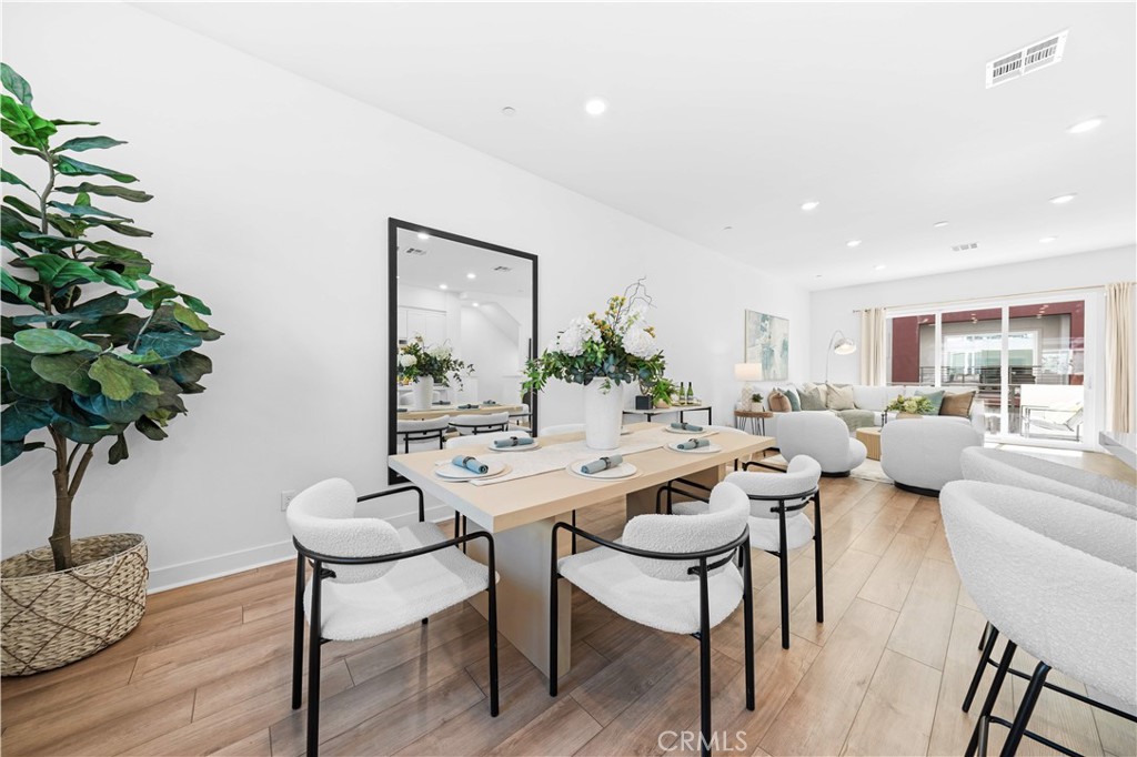 MLS #OC25268040 image #18