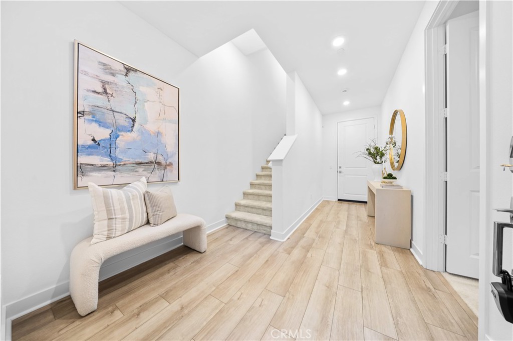 MLS #OC25268040 image #3