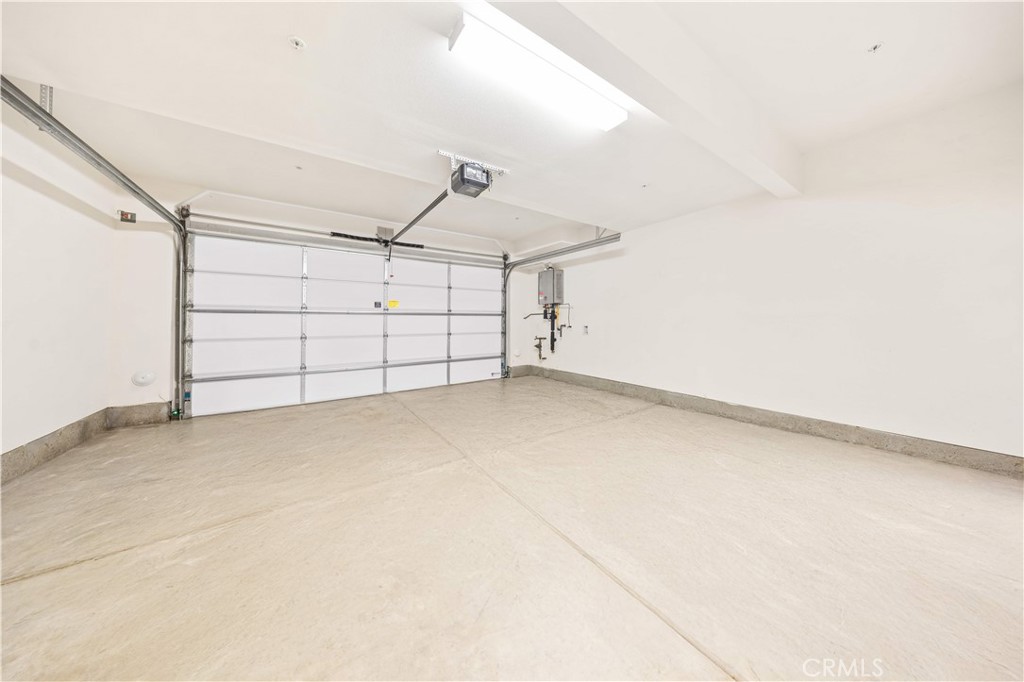 MLS #OC25268040 image #36