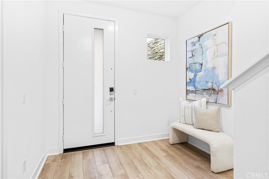 MLS #OC25268040 image #4