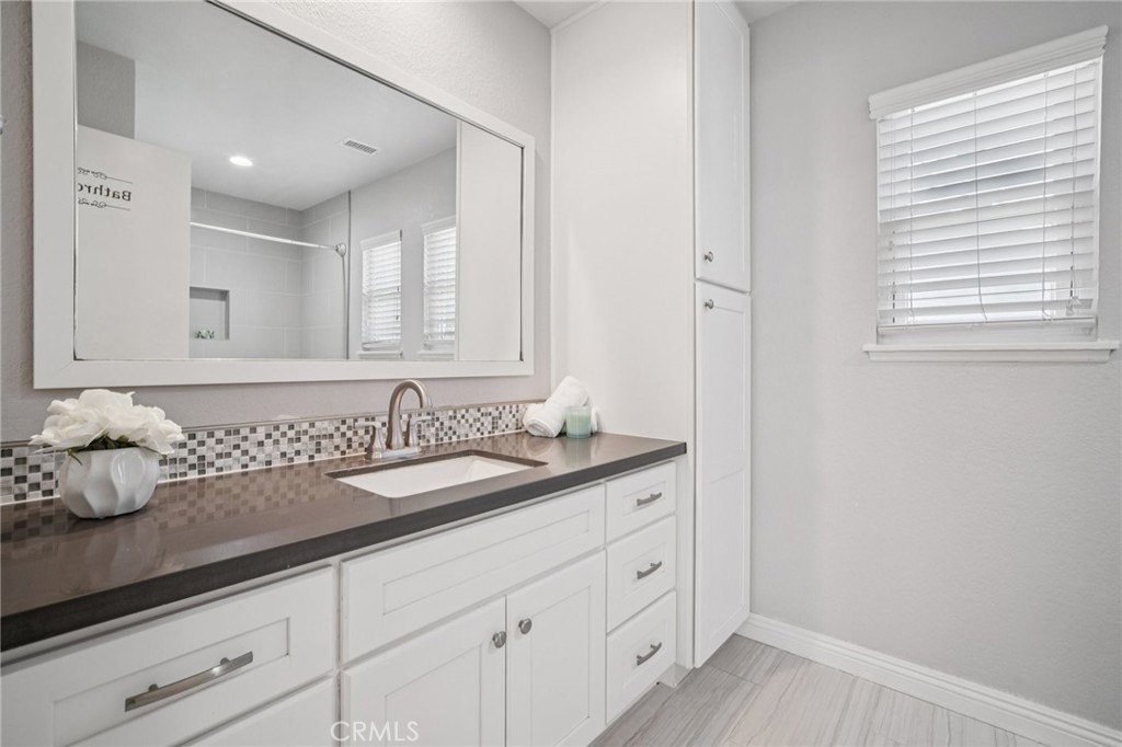 MLS #OC25268065 image #26