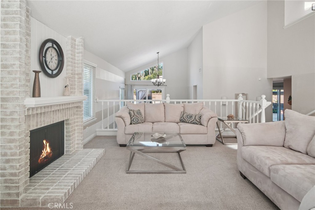 MLS #OC25268065 image #4