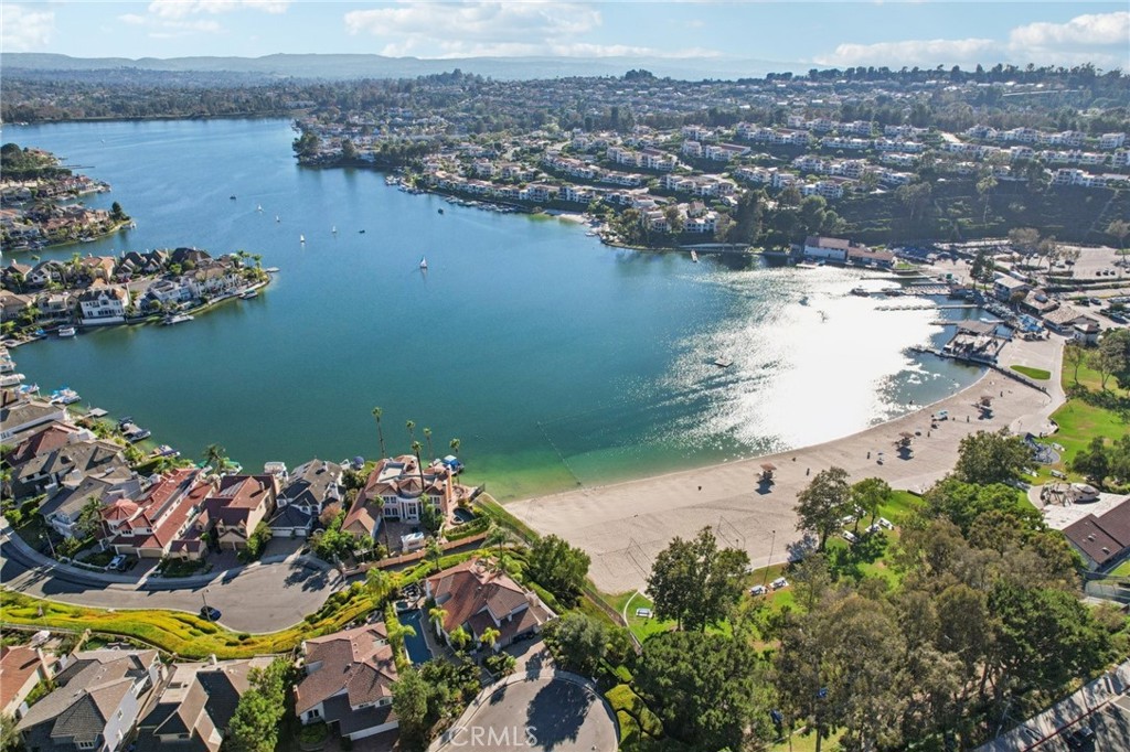 MLS #OC25268065 image #46