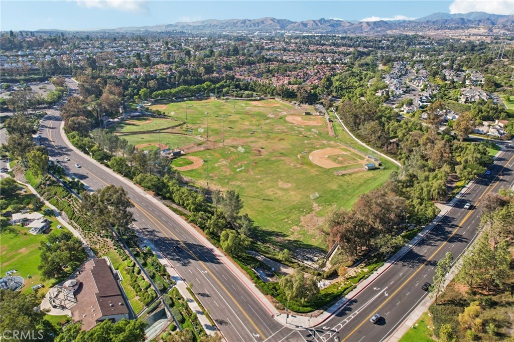 MLS #OC25268065 image #47