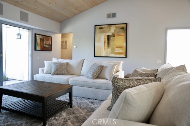 MLS #OC25268097 image #21