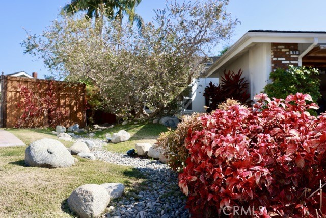 MLS #OC25268097 image #30