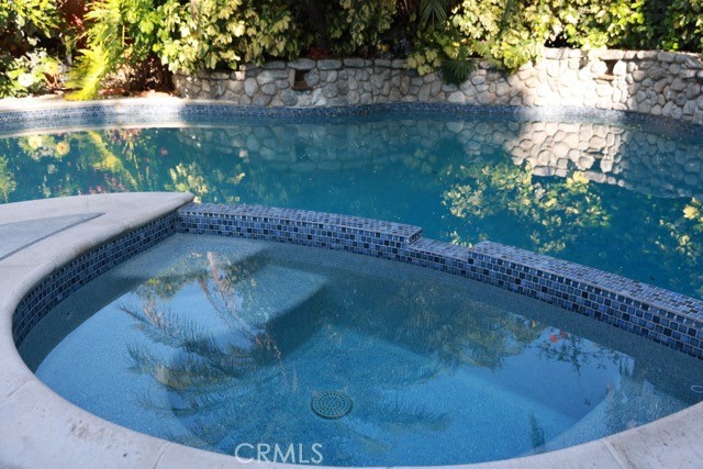 MLS #OC25268097 image #32