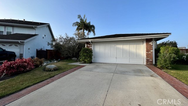 MLS #OC25268097 image #48