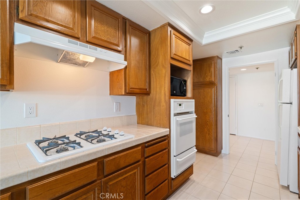 MLS #OC25268113 image #10