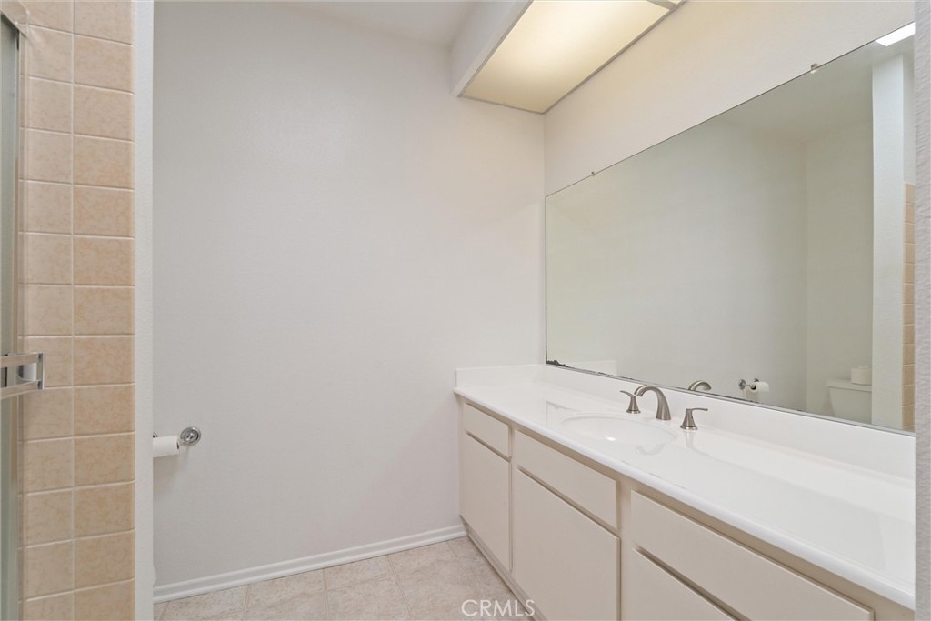 MLS #OC25268113 image #23