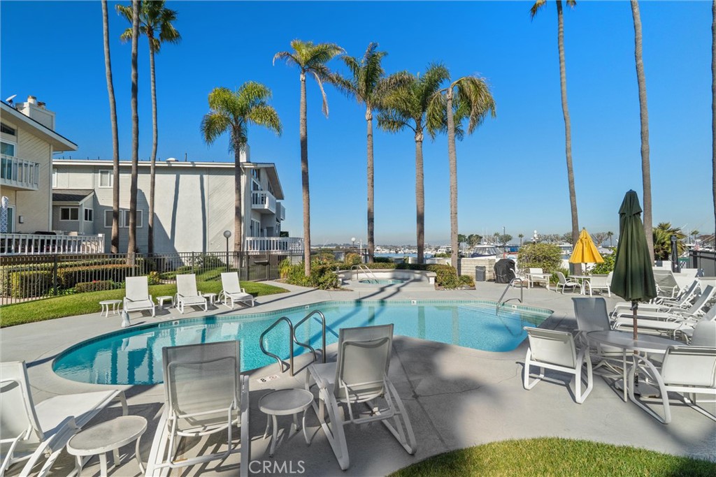 MLS #OC25268113 image #29