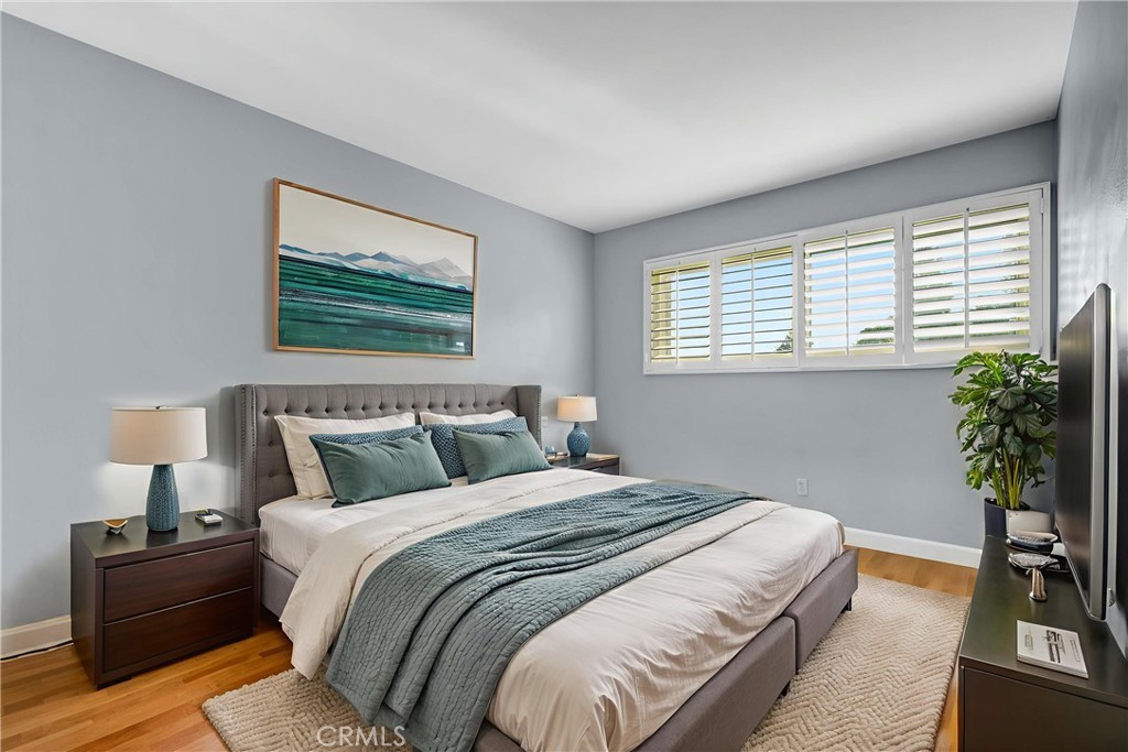 MLS #OC25268187 image #17