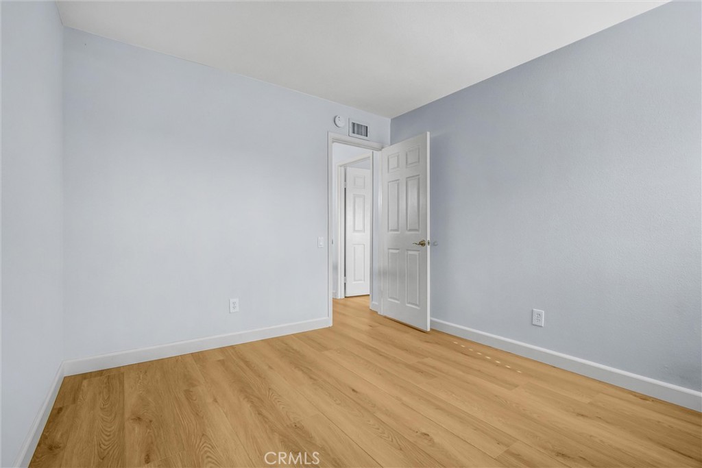 MLS #OC25268187 image #20