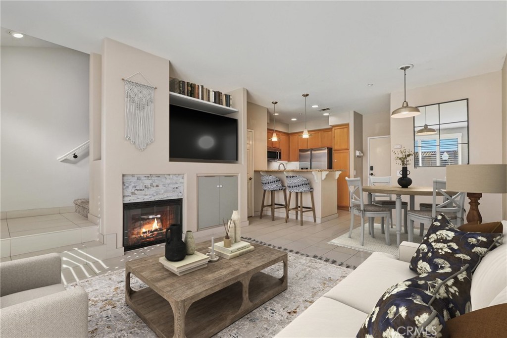 MLS #OC25268190 image #2