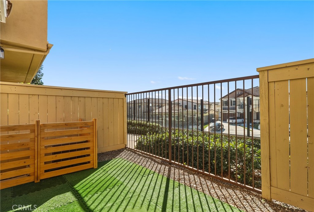 MLS #OC25268190 image #6