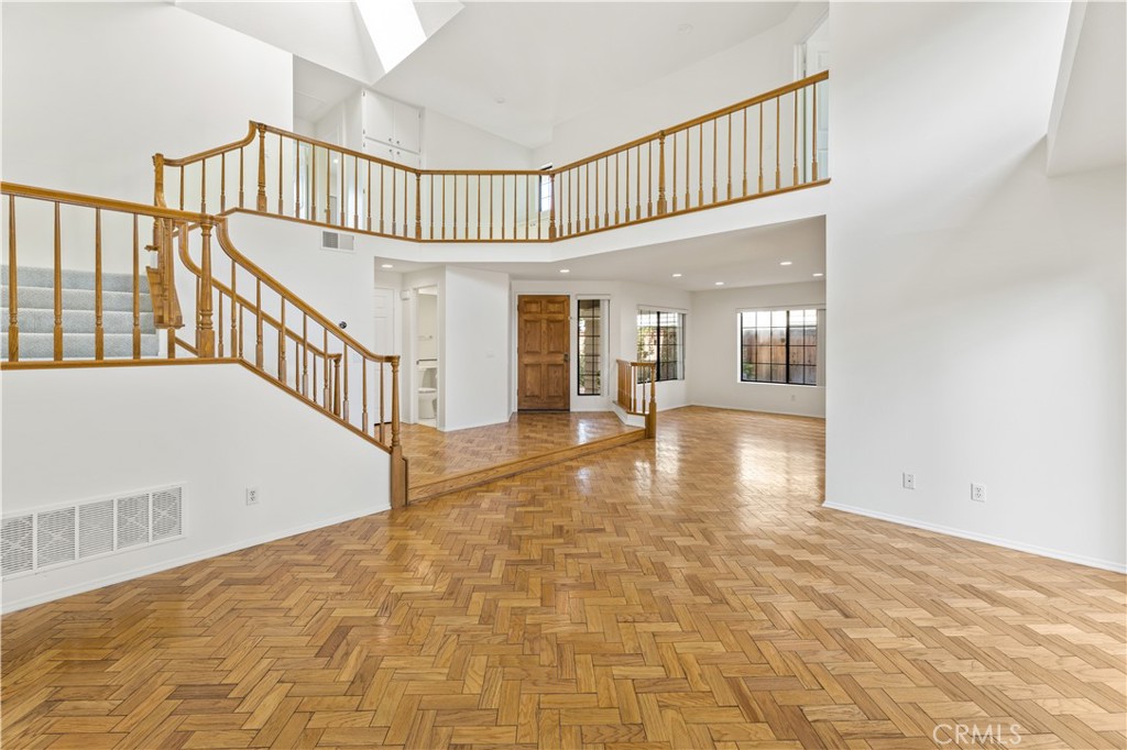 MLS #OC25268205 image #13