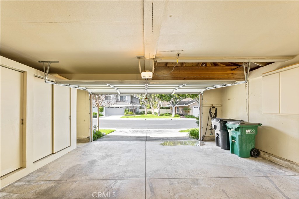 MLS #OC25268205 image #21