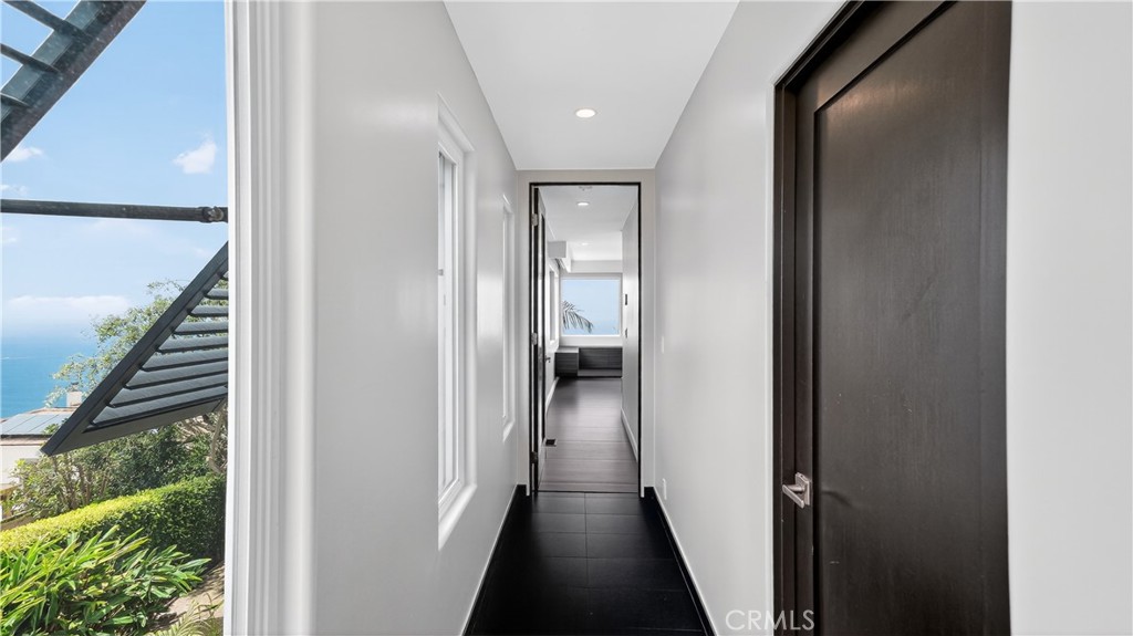 MLS #OC25268221 image #15