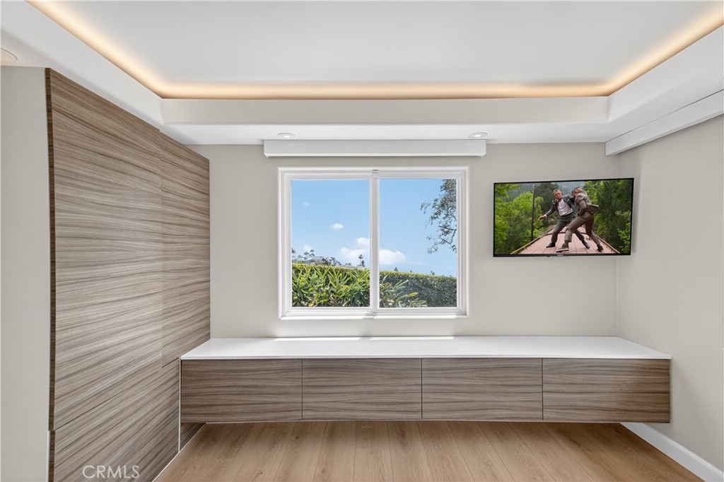 MLS #OC25268221 image #20