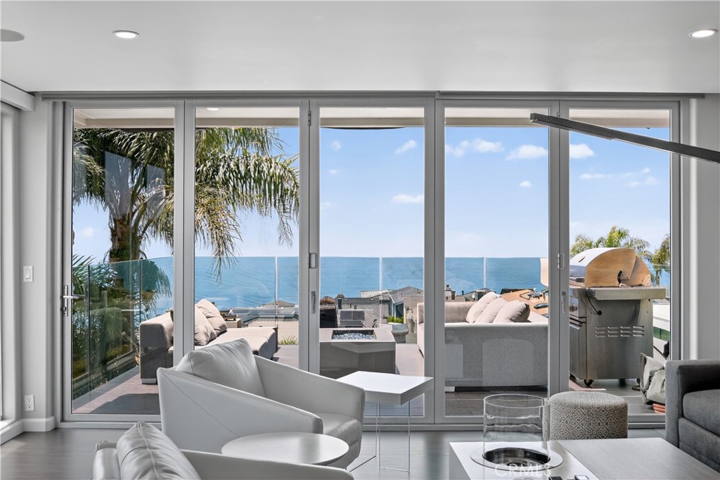 MLS #OC25268221 image #21